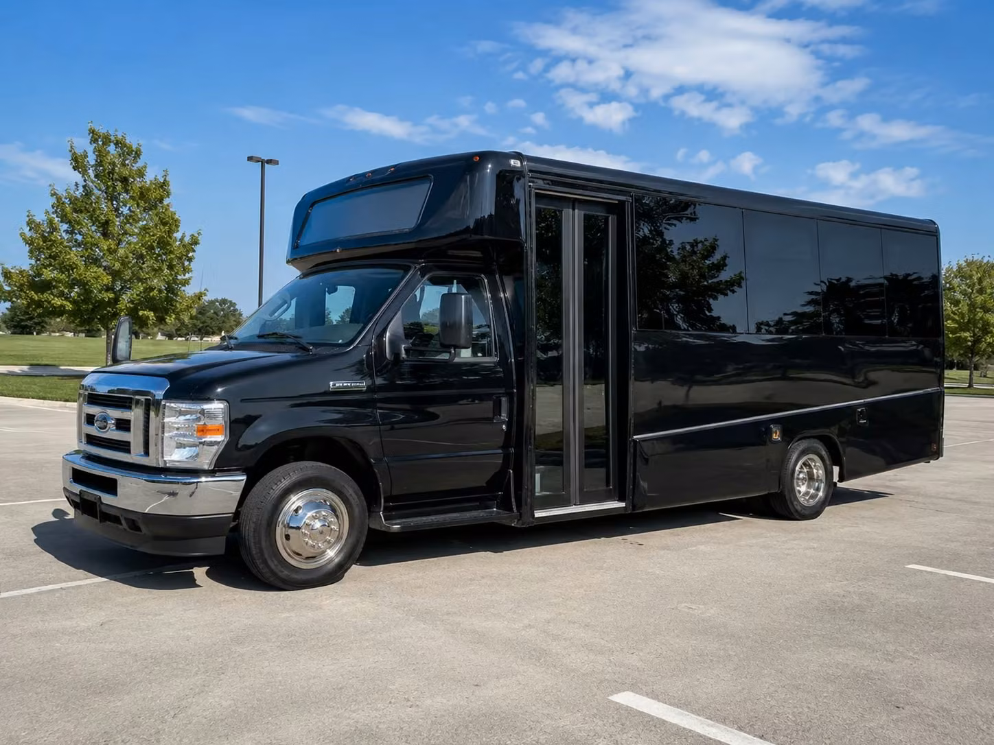 18 passenger minibus