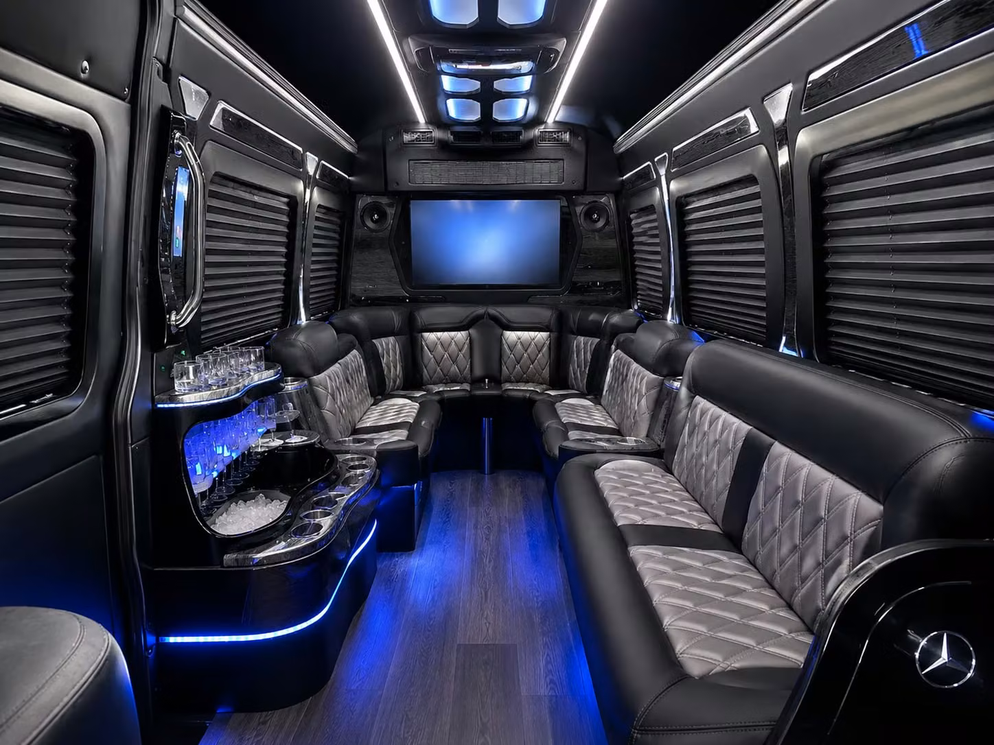 group transportation to east bay collegiate and semi pro sporting events
